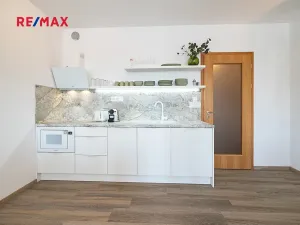 Prodej bytu 1+kk, Abertamy, Vítězná, 41 m2