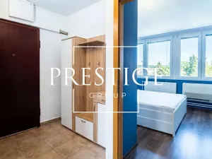 Pronájem bytu 3+kk, Praha - Karlín, K Olympiku, 68 m2