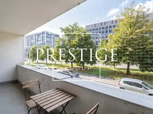 Pronájem bytu 3+kk, Praha - Karlín, K Olympiku, 68 m2