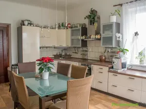 Prodej rodinného domu, Mirošov, Školní, 180 m2