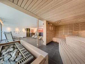 Pronájem kanceláře, Praha - Michle, Želetavská, 1000 m2