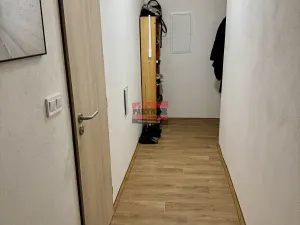 Pronájem bytu 2+kk, Tábor, Čsl. armády, 37 m2