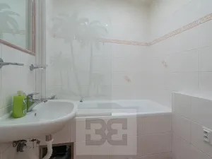 Pronájem bytu 3+1, Praha - Chodov, Benkova, 75 m2