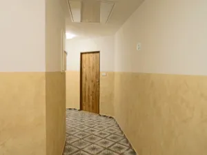 Pronájem bytu 1+kk, Hradec Králové - Slezské Předměstí, Bratří Štefanů, 37 m2