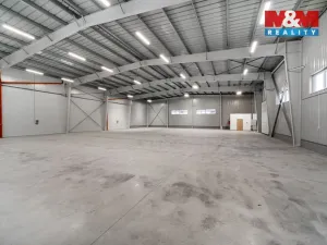 Prodej skladu, Cerekvice nad Loučnou - Pekla, 2380 m2