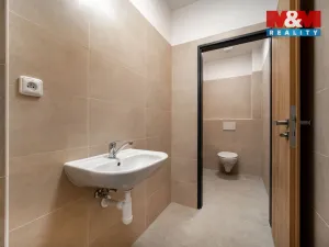 Prodej skladu, Cerekvice nad Loučnou - Pekla, 1582 m2