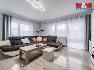 Prodej rodinného domu, Radonice, Růžičkova, 182 m2