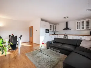 Prodej rodinného domu, Rosice, Malackova, 162 m2