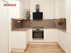 Pronájem bytu 3+kk, Praha - Vršovice, Přípotoční, 77 m2