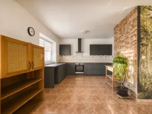 Prodej činžovního domu, Přerov nad Labem, 283 m2