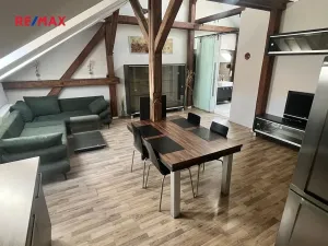 Pronájem bytu 3+kk, Plzeň, Škroupova, 80 m2