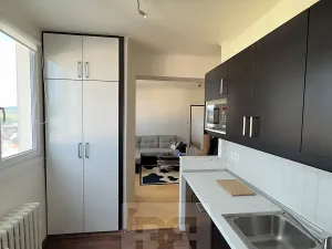 Pronájem bytu 2+1, Benešov, 50 m2