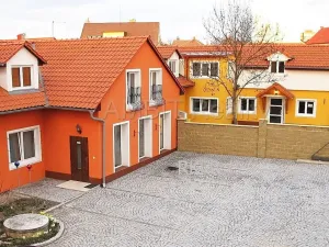 Pronájem kanceláře, Praha - Řepy, Žalanského, 53 m2