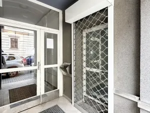 Pronájem skladu, Brno, Antonínská, 27 m2