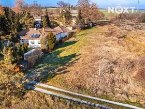 Prodej podílu pozemku pro bydlení, Choltice, 2042 m2