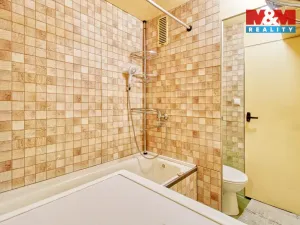 Prodej bytu 2+1, Chomutov, Březenecká, 68 m2