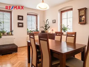 Prodej rodinného domu, Cvikov, Komenského, 298 m2