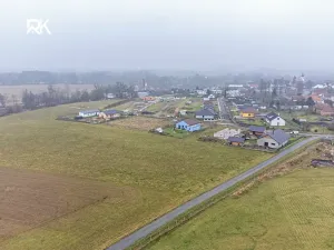 Prodej pozemku pro bydlení, Uhersko, 944 m2