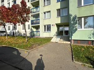 Pronájem bytu 1+1, Praha - Černý Most, Bratří Venclíků, 35 m2