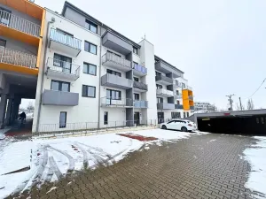 Pronájem bytu 1+kk, Horoměřice, Velvarská, 28 m2