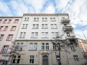 Pronájem bytu 2+kk, Praha - Žižkov, U Rajské zahrady, 71 m2