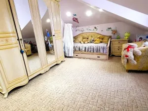 Prodej rodinného domu, Ohrobec, 590 m2