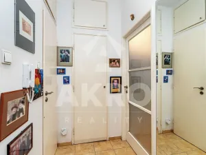 Prodej bytu 1+kk, Praha - Střešovice, Za Hládkovem, 29 m2