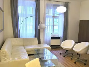 Prodej bytu 2+1, Praha - Staré Město, Liliová, 64 m2