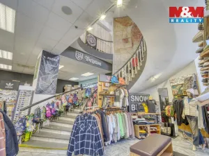 Pronájem obchodního prostoru, Plzeň - Vnitřní Město, Zbrojnická, 598 m2