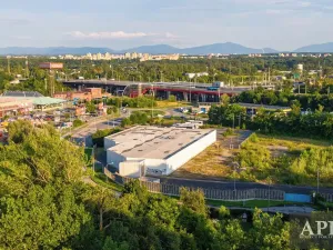 Prodej obchodního prostoru, Ostrava, 19777 m2