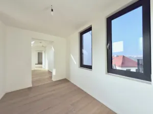 Prodej bytu 4+kk, Praha - Hlubočepy, U náhonu, 128 m2