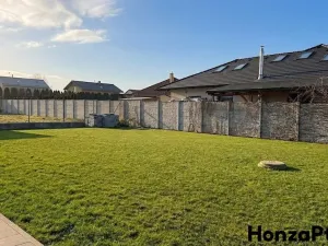 Prodej rodinného domu, Křenice, V Kukli, 190 m2