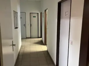 Pronájem výrobních prostor, České Budějovice, Okružní, 730 m2