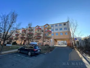 Pronájem bytu 1+kk, Praha - Vysočany, Poděbradská, 36 m2