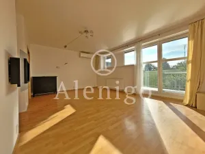 Prodej bytu 3+kk, Horoměřice, Komenského, 72 m2