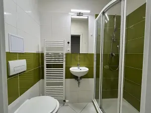 Pronájem bytu 1+kk, Praha - Libeň, Kotlaska, 18 m2