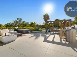 Prodej vily, Marbella, Španělsko, 611 m2