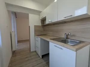 Pronájem bytu 2+kk, Meziboří, Okružní, 33 m2