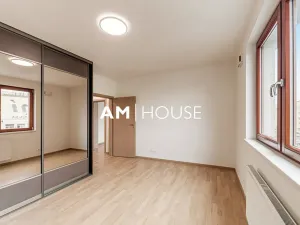 Pronájem bytu 3+kk, Praha - Vysočany, Ocelářská, 81 m2