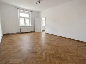 Pronájem bytu 2+kk, Praha - Žižkov, U kněžské louky, 80 m2