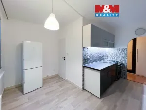 Pronájem bytu 2+1, Strakonice - Strakonice I, Tržní, 43 m2