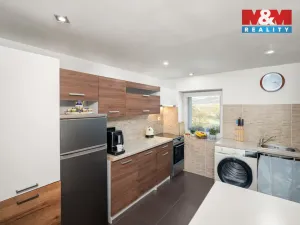 Prodej rodinného domu, Bavoryně, 80 m2