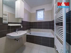 Pronájem bytu 3+kk, Cheb, Dukelská, 90 m2