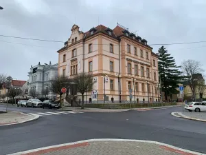 Pronájem kanceláře, Cheb, Obrněné brigády, 33 m2