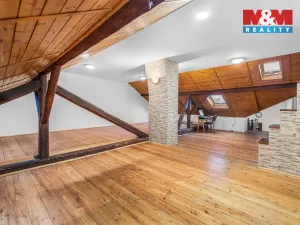 Prodej rodinného domu, Velvary, Pražská, 218 m2