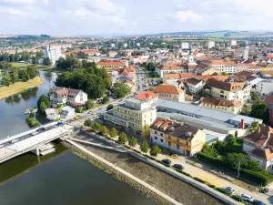 Prodej bytu 2+kk, Uherské Hradiště, Svatojiřské nábřeží, 76 m2