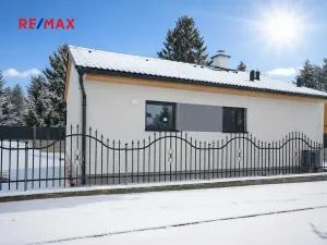 Prodej rodinného domu, Dobrovíz, 61 m2