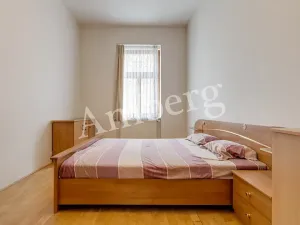 Prodej bytu 2+1, Praha - Vinohrady, Lublaňská, 64 m2