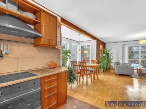 Prodej rodinného domu, Vysoká nad Labem, 263 m2