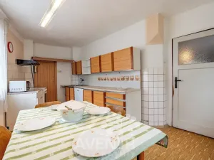 Prodej rodinného domu, Mukařov, 189 m2